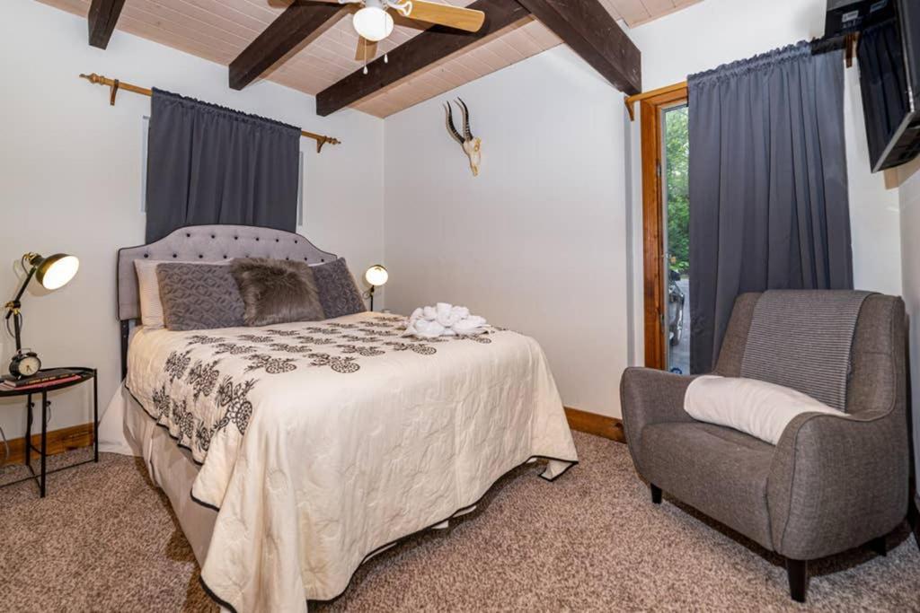 A Smoky Mountains Retreat - Chalet De Montagne Βίλα Gatlinburg Εξωτερικό φωτογραφία